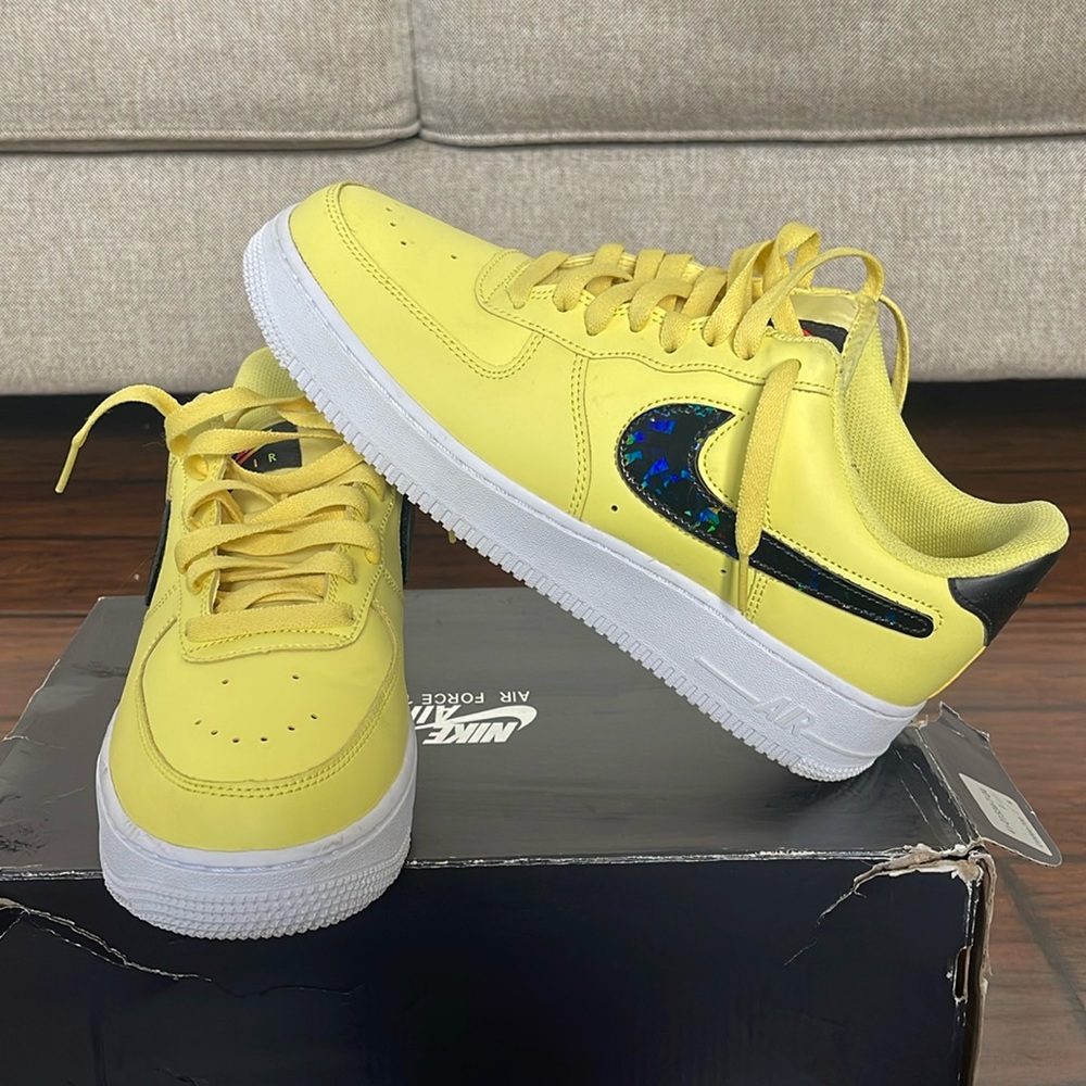 Men’s Air Force 1 size 9